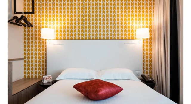 Двухместный номер Standard The Originals Boutique, Hôtel Maison Montmartre Paris Les Puces