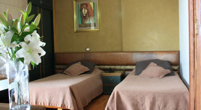 Camelot Hotel