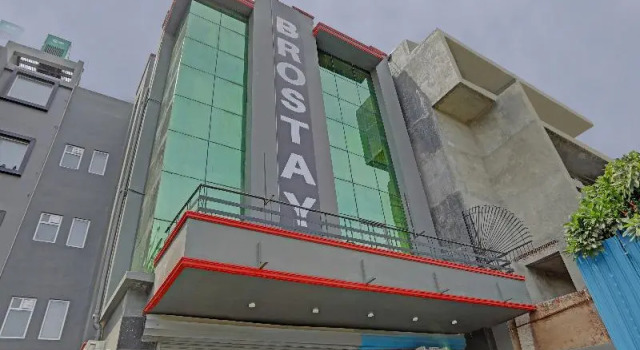 OYO Townhouse 409 Brostay Meera Bagh