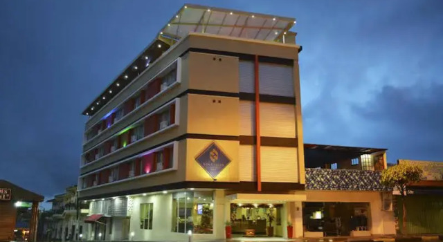 Hotel San Carlos, Book Hotel Hotels in Barrancabermeja with Parking, Parking