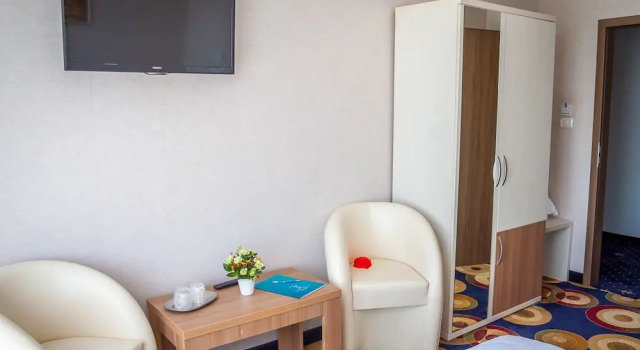 Bella Marina, Rezerwuj Hotel Jurilovca 