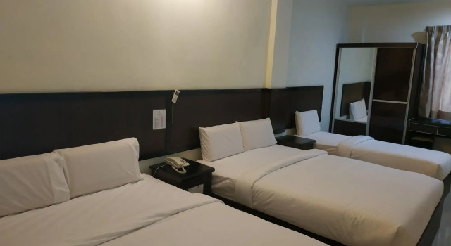 Hotel Mewah Impiana, Забронировать Отель Кота-Бару Келантан, рядом с Торговый центр Kota Bharu