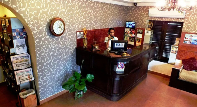 The Camelot Manor, Забронировать Отель СПА-отели Калангут, рядом с Casino Palms, SPA-услуги