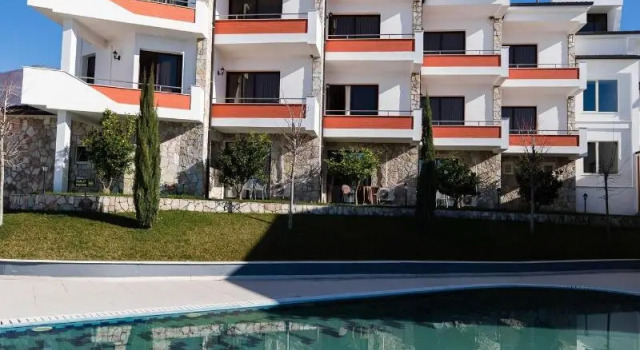 Chateau Linza Resort