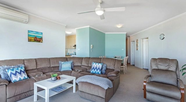 Triview, Unit 11/1-3 Mitchell Street