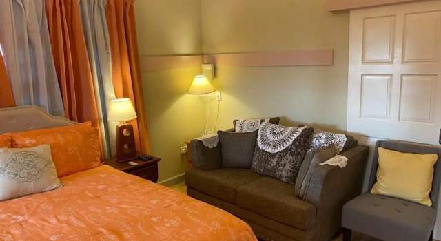 Апартаменты Executive Dalys Luxury Apartments