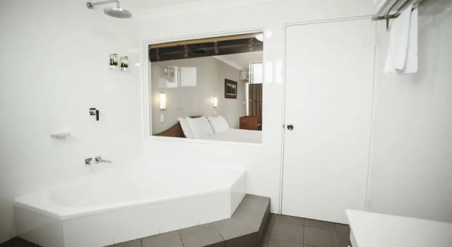 Номер Superior Colonial Motel Richmond