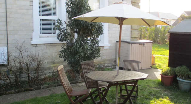 Апартаменты 3 Bed Flat - Sleeps 5 - Garden - Parking - Wifi