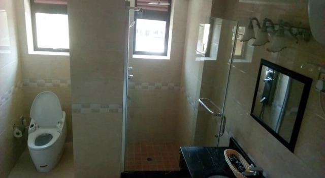 Номер Deluxe Courtyard International Hotel