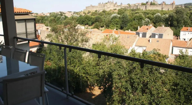 Апартаменты Цокольный этаж с 3 комнатами Les Suites du Saint Nazaire, vue panoramique sur la Cité Médiévale - Les Balcons de la Cité