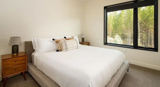 221 Lakelodge 2 Bedroom Condo by Moonlight Basin Lodging, Buchen Sie Ferienwohnung Big Sky Montana