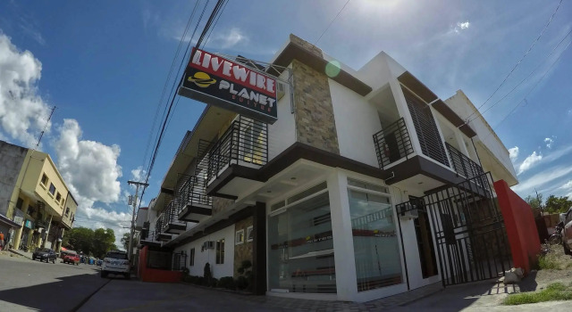 Livewire Planet Suites, Rezervați Hotel General Santos Mindanao