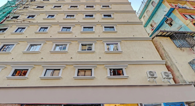 Capital O 79228 Hotel Peninsula Suites, Забронировать Отель Отели штата Махараштры 3 звезды, 3*
