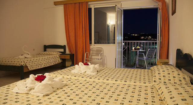 Athinoula Hotel