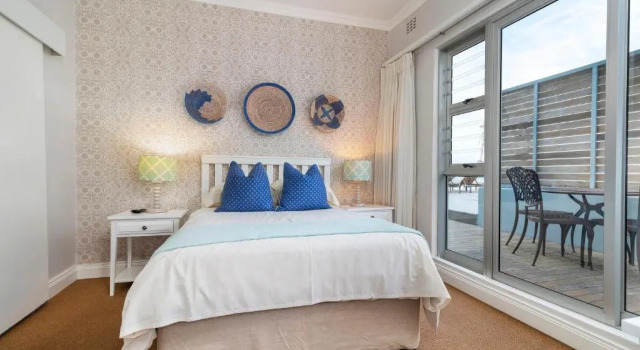 Трёхместный номер Standard Morgan Bay Hotel