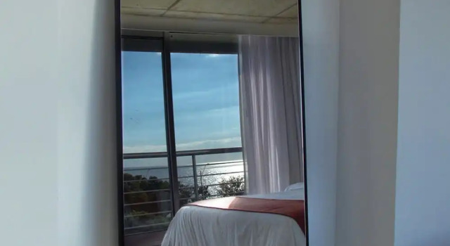 Люкс с балконом и с видом на реку Costa Colonia - Riverside Boutique Hotel