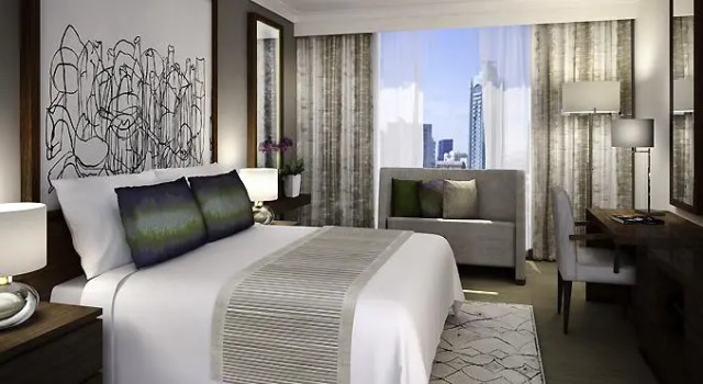 Pullman Dubai Creek City Centre Hotel & Residences