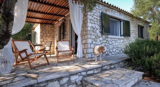 Коттедж c 1 комнатой Nereidi Villas
