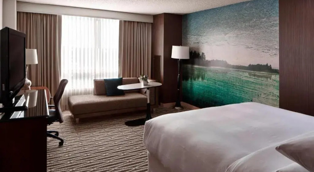 Двухместный клубный номер Deluxe Minneapolis Marriott Southwest