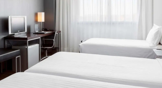 Трёхместный номер Standard AC Hotel by Marriott Alicante