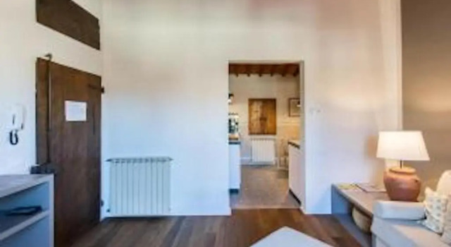 Апартаменты Attic Up On Florence