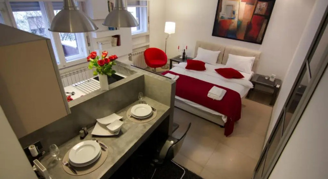 Студия Studio Apartment Picasso