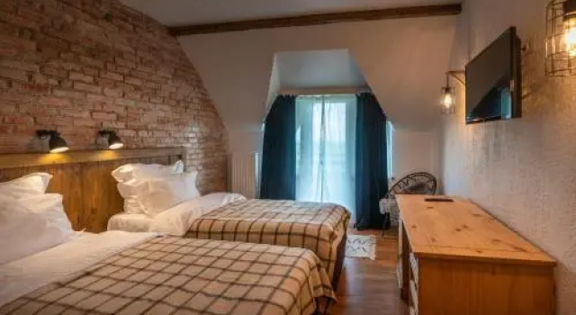 Pensiunea Belvedere, Rezervovat Hotel Targu Neamt Neamţ