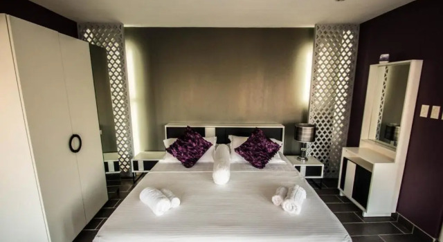 Suite Real Green Monkey Resort Boracay