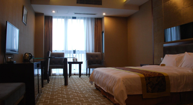 Esun Hotel, Забронировать Отель Отели Чунцин с парковкой, рядом с Станция метро Daping, Парковка