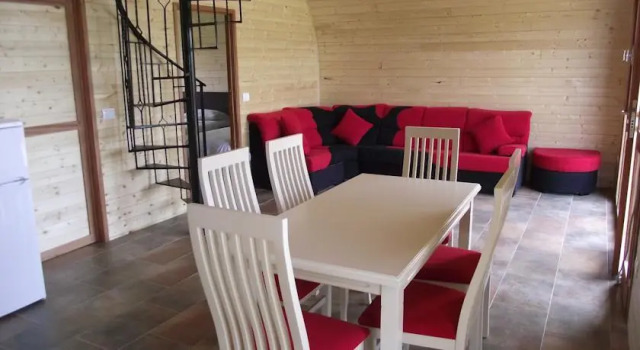 Lake Shkodra Resort, Prenota Resort Hotel resort a Regione di Shkoder, Resort