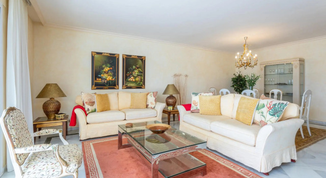 Bahia de Marbella Luxury Apartment