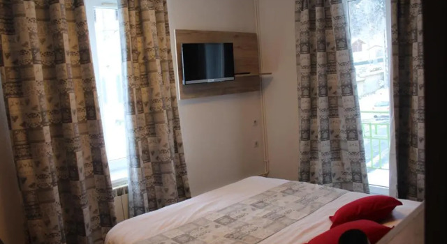 Двухместный номер Standard Hotel du Haut du Roc Demi Pension Comprise