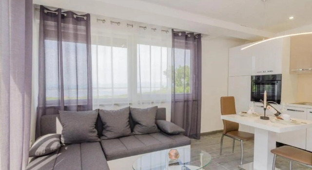 Villa HB Crikvenica, Забронировать Отель Отели Приморско-Горанской жупания с парковкой, Парковка