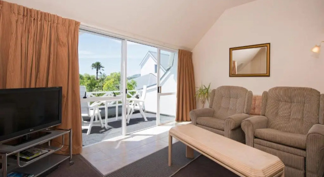 Студия Deluxe Waimarie on Riverside Motel & Apartments