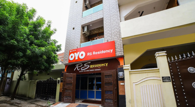 OYO 24834 R S Residency