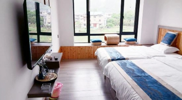 Семейный люкс Shengshi Era Hot Spring B&B (Tuankou Town Government Store)