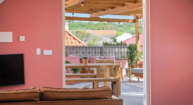 Апартаменты с балконом BOHO Bohemian Boutique Hotel
