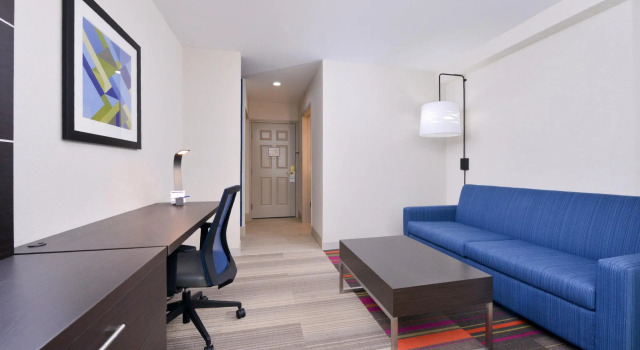 Номер Standard Holiday Inn Express Mystic by IHG