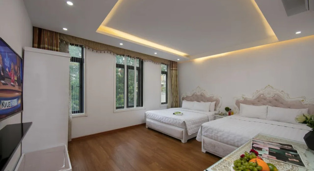 Семейный номер Oriental с видом на город или озеро Hanoi Kingly Hotel