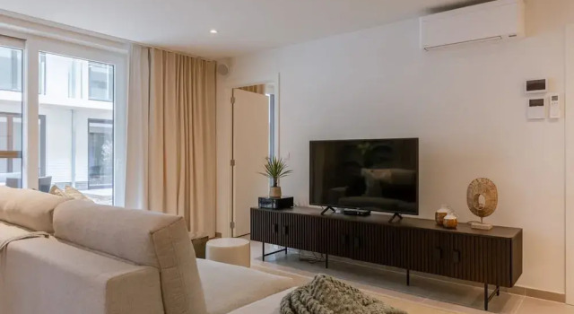 Cozy Ground-floor Apartment With Spacious Terrace