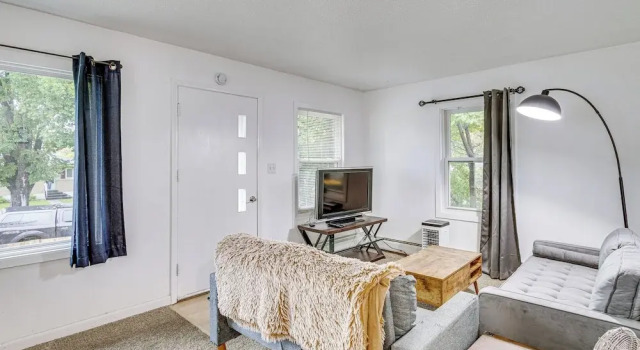 1 Mi to Downtown Bismarck! Residential Duplex, Réserver Maison de vacances Bismarck Dakota du Nord