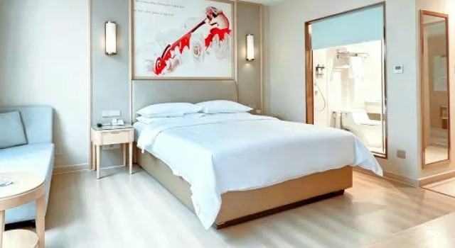 Семейный люкс Vienna Hotel (Ziyun Xindou)