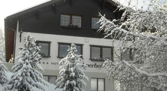 Hotel Restaurant Bürchnerhof, Buchen Sie Hotel Bürchen Moosalp
