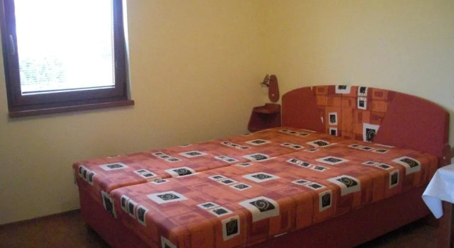 Chatky v Českém ráji, Rezerwuj Hotel  