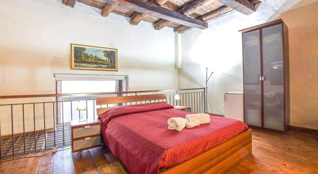 Stunning Apartment in Napoli With Wifi and 2 Bedrooms