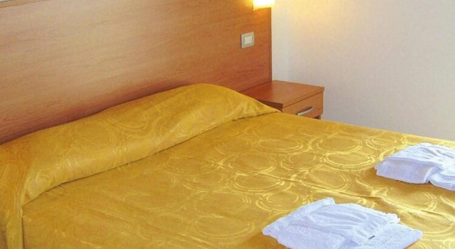 Apartment in Roseto Degli Abruzzi, Book Apartment Hotels in Abruzzo with Parking, Parking