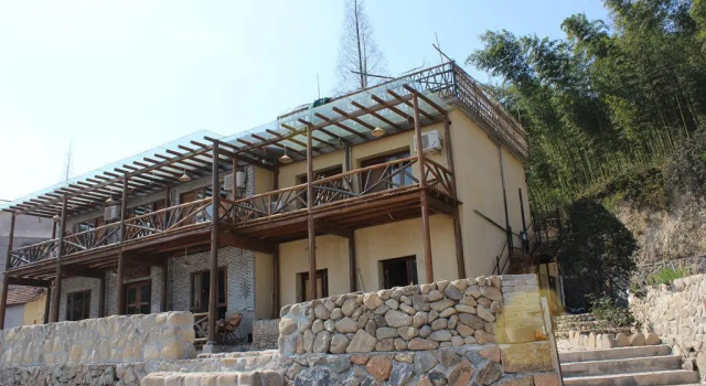 Moganshan Shui Mo Shan Ju Hostel, Prenota Ostello Deqing Zhejiang