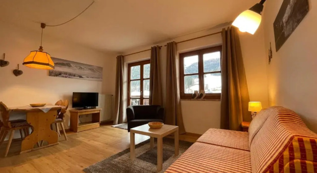 Апартаменты с балконом Appartements DIANA