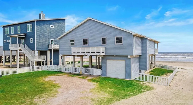 Коттедж The Beach House by Ryson Vacation Rentals