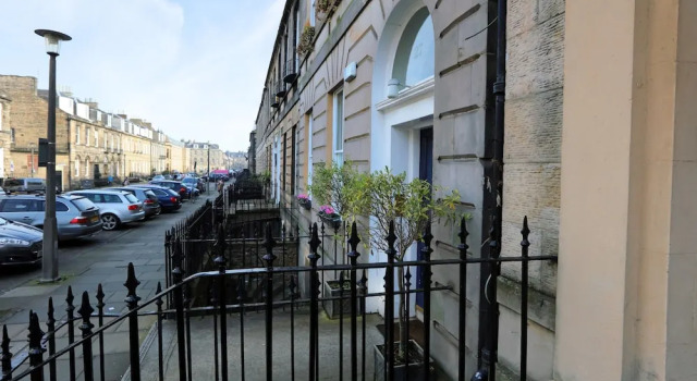 Modern Luxury City Apartment Edinburgh, Забронировать Апартаменты/квартира Бротон Эдинбург, рядом с Национальный музей Шотландии